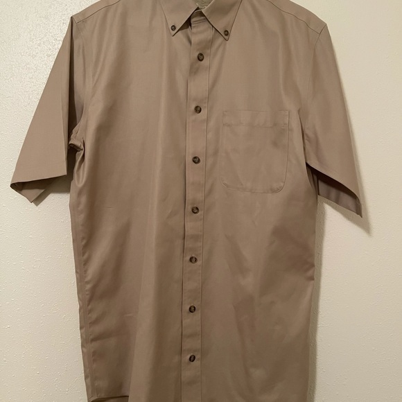 Cabela's Outfitter Series Men's M Khaki Short Sleeve Button Up Shirt New No Tags - Picture 5 of 11